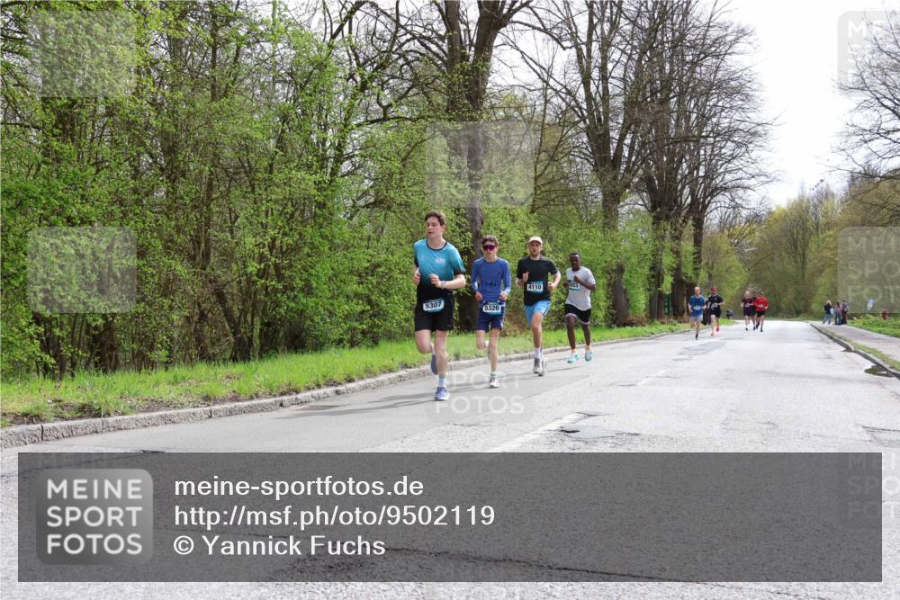 12.04.2026 - 45. Internationalen Wilhelmsburger Insellauf Yannick Fuchs http://msf.ph/oto/9502119 12.04.2026 12:43:50 Laufen 4110, 5853, 5307, 5326 meine-sportfotos.de