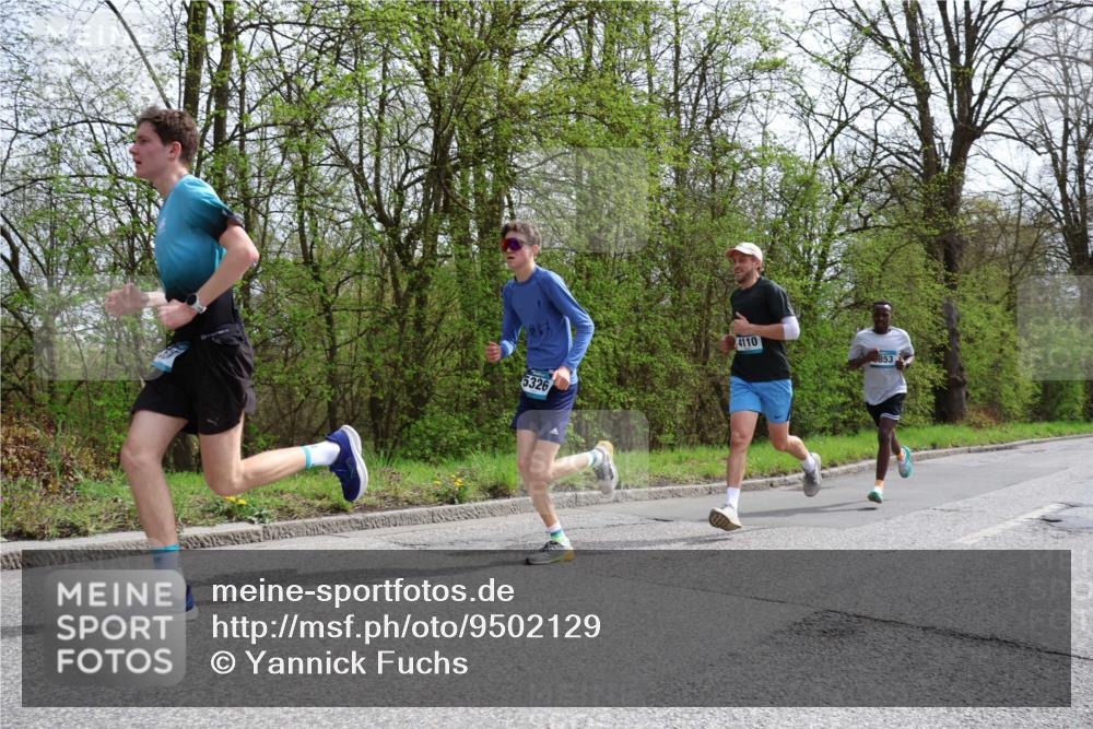 12.04.2026 - 45. Internationalen Wilhelmsburger Insellauf Yannick Fuchs http://msf.ph/oto/9502129 12.04.2026 12:43:52 Laufen 5326, 4110, 853 meine-sportfotos.de