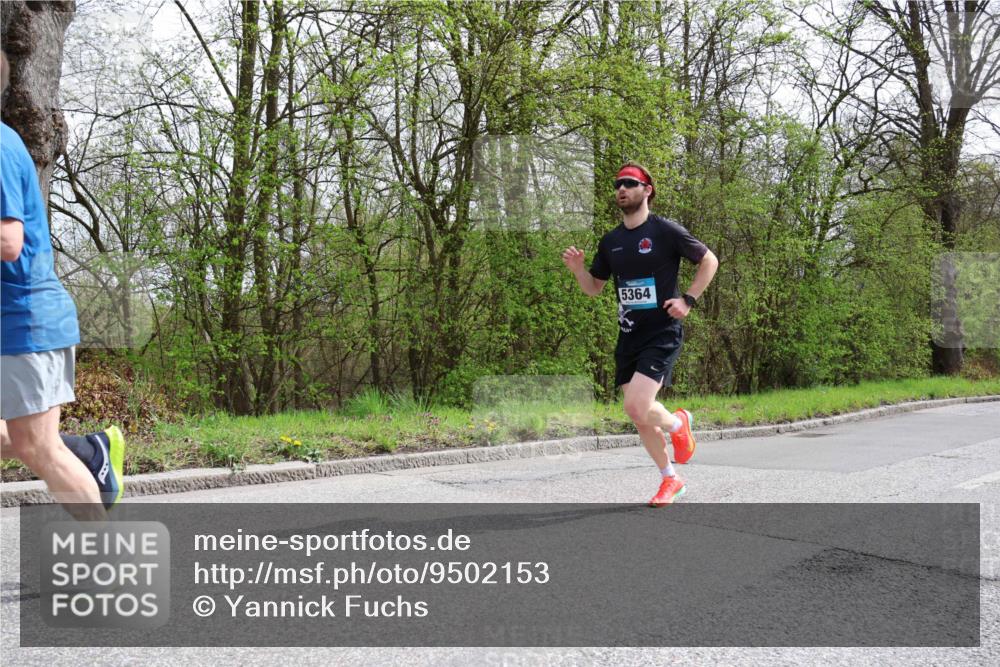12.04.2026 - 45. Internationalen Wilhelmsburger Insellauf Yannick Fuchs http://msf.ph/oto/9502153 12.04.2026 12:43:58 Laufen 5364 meine-sportfotos.de