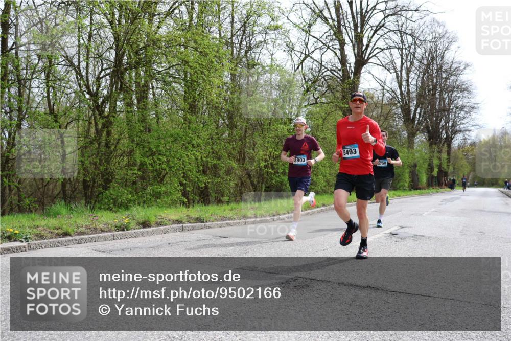 12.04.2026 - 45. Internationalen Wilhelmsburger Insellauf Yannick Fuchs http://msf.ph/oto/9502166 12.04.2026 12:44:01 Laufen 3903, 5493, 5758 meine-sportfotos.de