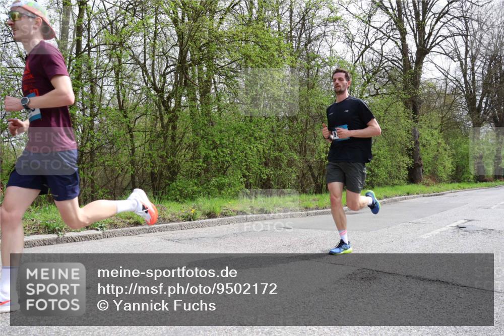 12.04.2026 - 45. Internationalen Wilhelmsburger Insellauf Yannick Fuchs http://msf.ph/oto/9502172 12.04.2026 12:44:02 Laufen  meine-sportfotos.de