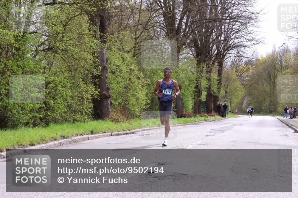 12.04.2026 - 45. Internationalen Wilhelmsburger Insellauf Yannick Fuchs http://msf.ph/oto/9502194 12.04.2026 12:44:08 Laufen 2414 meine-sportfotos.de