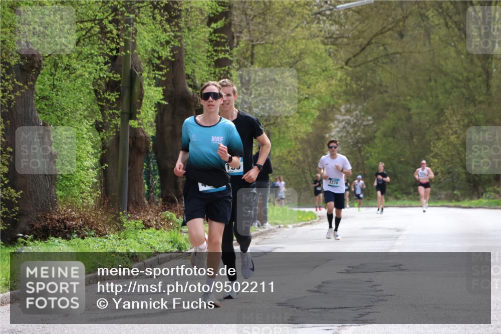12.04.2026 - 45. Internationalen Wilhelmsburger Insellauf Yannick Fuchs http://msf.ph/oto/9502211 12.04.2026 12:44:22 Laufen 2378 meine-sportfotos.de