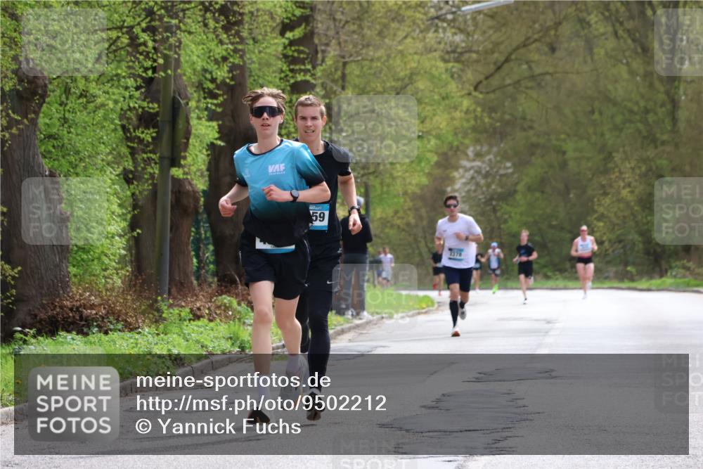 12.04.2026 - 45. Internationalen Wilhelmsburger Insellauf Yannick Fuchs http://msf.ph/oto/9502212 12.04.2026 12:44:23 Laufen 59 meine-sportfotos.de