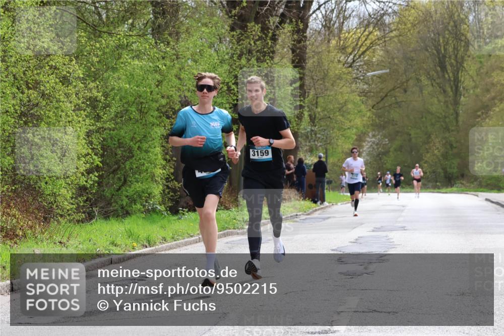 12.04.2026 - 45. Internationalen Wilhelmsburger Insellauf Yannick Fuchs http://msf.ph/oto/9502215 12.04.2026 12:44:24 Laufen 3159 meine-sportfotos.de