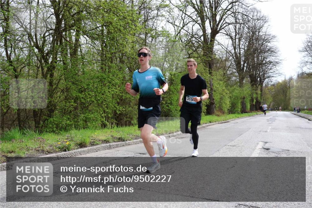 12.04.2026 - 45. Internationalen Wilhelmsburger Insellauf Yannick Fuchs http://msf.ph/oto/9502227 12.04.2026 12:44:27 Laufen 315 meine-sportfotos.de