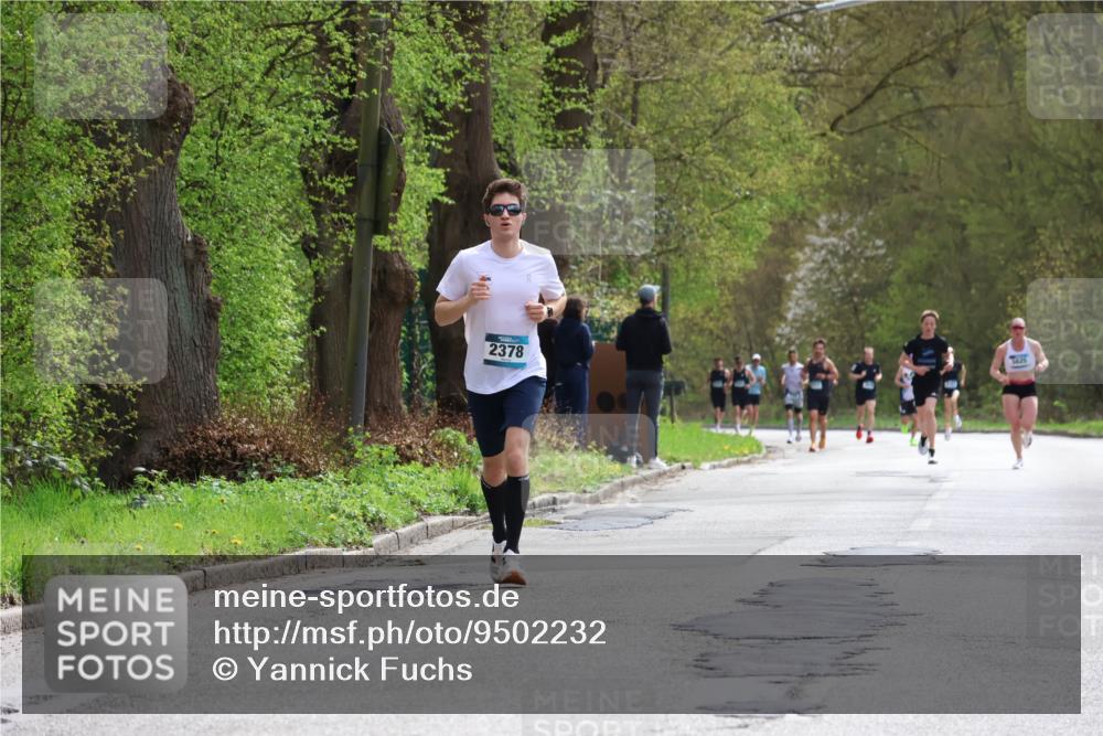 12.04.2026 - 45. Internationalen Wilhelmsburger Insellauf Yannick Fuchs http://msf.ph/oto/9502232 12.04.2026 12:44:29 Laufen 2378, 5625 meine-sportfotos.de