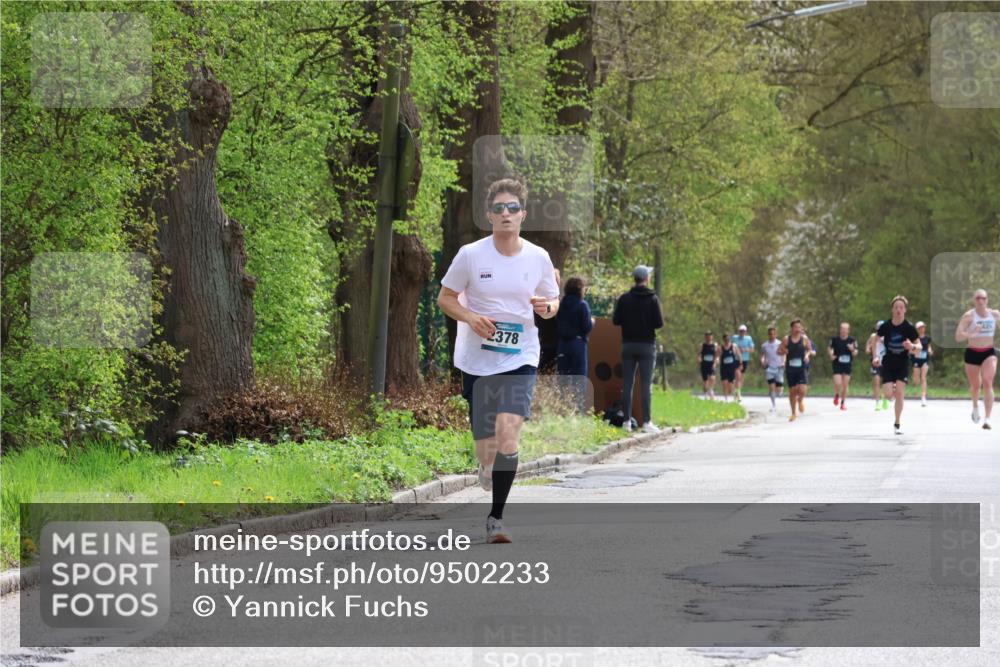 12.04.2026 - 45. Internationalen Wilhelmsburger Insellauf Yannick Fuchs http://msf.ph/oto/9502233 12.04.2026 12:44:29 Laufen 2378 meine-sportfotos.de