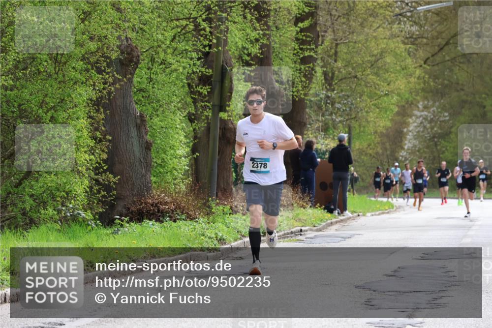 12.04.2026 - 45. Internationalen Wilhelmsburger Insellauf Yannick Fuchs http://msf.ph/oto/9502235 12.04.2026 12:44:30 Laufen 2378 meine-sportfotos.de