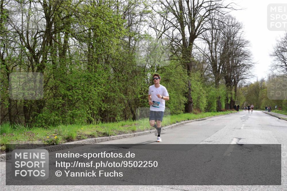 12.04.2026 - 45. Internationalen Wilhelmsburger Insellauf Yannick Fuchs http://msf.ph/oto/9502250 12.04.2026 12:44:35 Laufen 2378 meine-sportfotos.de