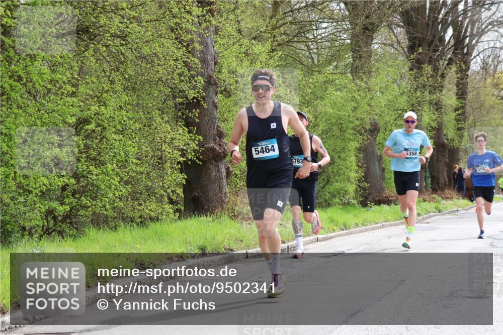 12.04.2026 - 45. Internationalen Wilhelmsburger Insellauf Yannick Fuchs http://msf.ph/oto/9502341 12.04.2026 12:45:01 Laufen 5464, 5793, 5358, 514 meine-sportfotos.de