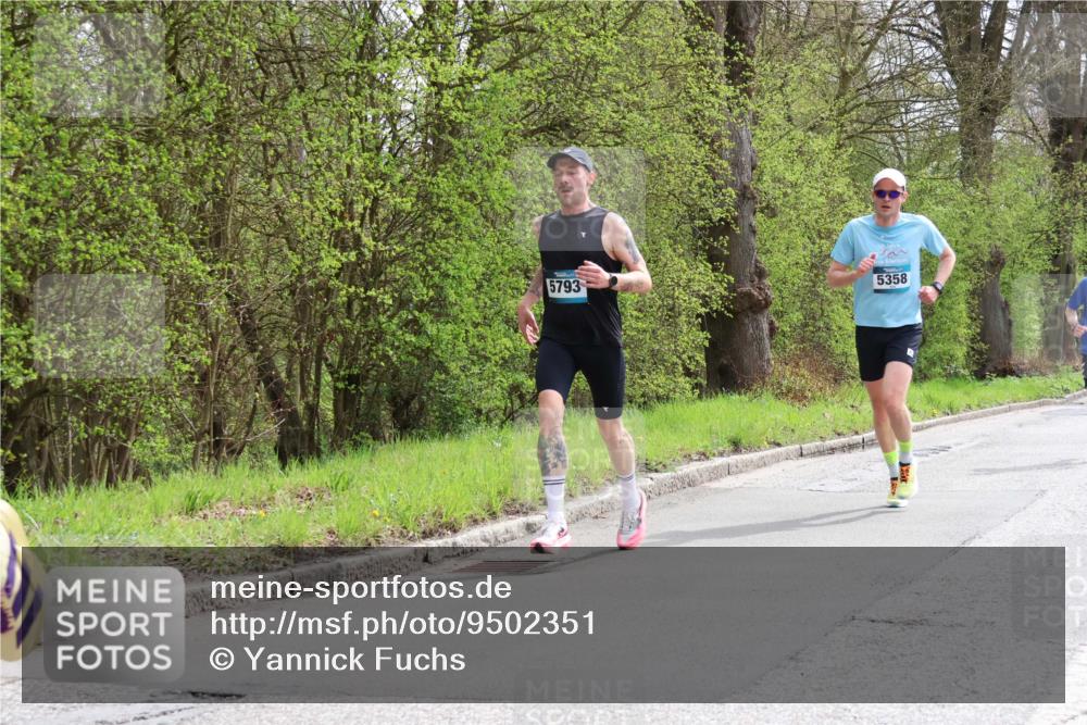 12.04.2026 - 45. Internationalen Wilhelmsburger Insellauf Yannick Fuchs http://msf.ph/oto/9502351 12.04.2026 12:45:03 Laufen 5358, 5793 meine-sportfotos.de
