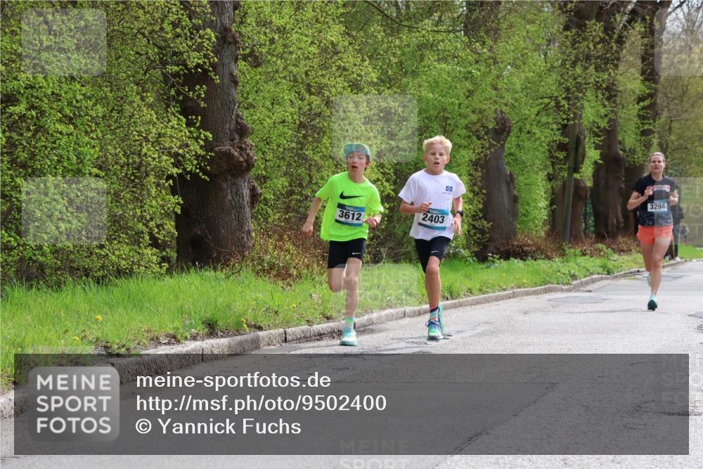 12.04.2026 - 45. Internationalen Wilhelmsburger Insellauf Yannick Fuchs http://msf.ph/oto/9502400 12.04.2026 12:45:13 Laufen 2403, 3612, 3294 meine-sportfotos.de