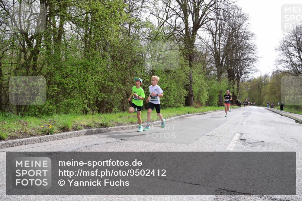 12.04.2026 - 45. Internationalen Wilhelmsburger Insellauf Yannick Fuchs http://msf.ph/oto/9502412 12.04.2026 12:45:16 Laufen 2403 meine-sportfotos.de