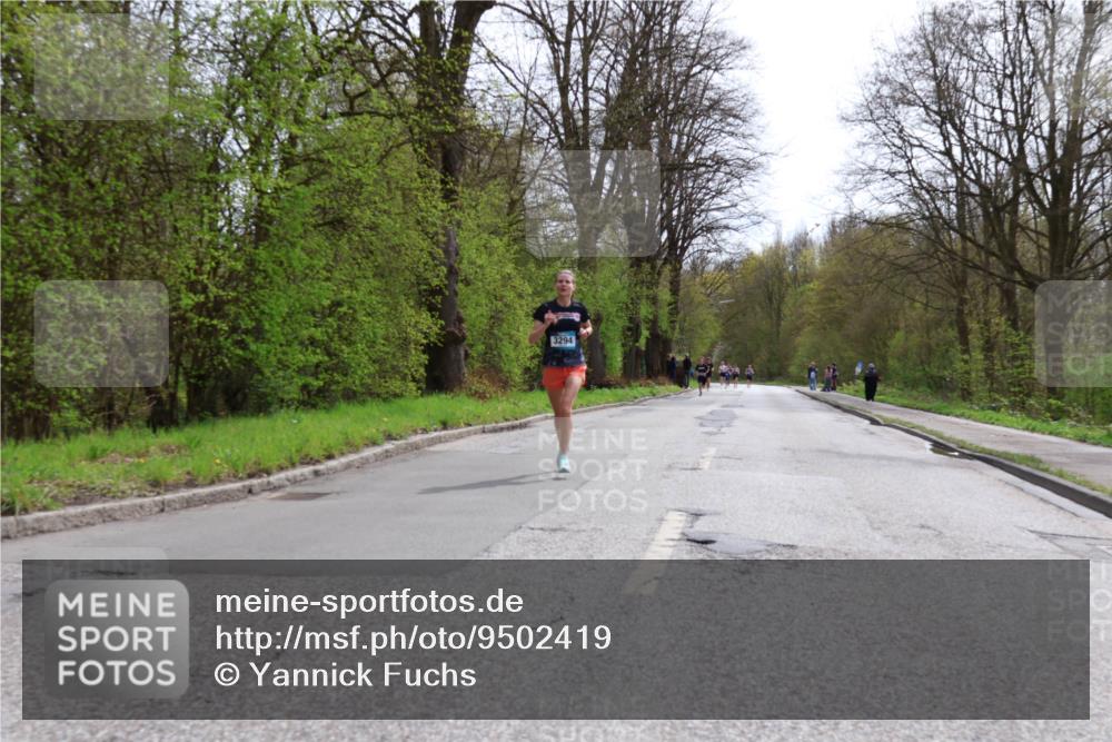12.04.2026 - 45. Internationalen Wilhelmsburger Insellauf Yannick Fuchs http://msf.ph/oto/9502419 12.04.2026 12:45:17 Laufen 3294 meine-sportfotos.de