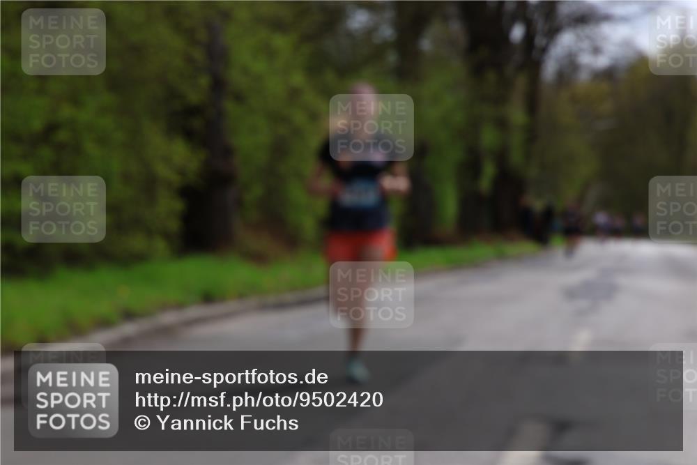 12.04.2026 - 45. Internationalen Wilhelmsburger Insellauf Yannick Fuchs http://msf.ph/oto/9502420 12.04.2026 12:45:17 Laufen  meine-sportfotos.de