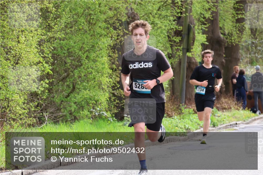 12.04.2026 - 45. Internationalen Wilhelmsburger Insellauf Yannick Fuchs http://msf.ph/oto/9502432 12.04.2026 12:45:25 Laufen 528, 2734 meine-sportfotos.de