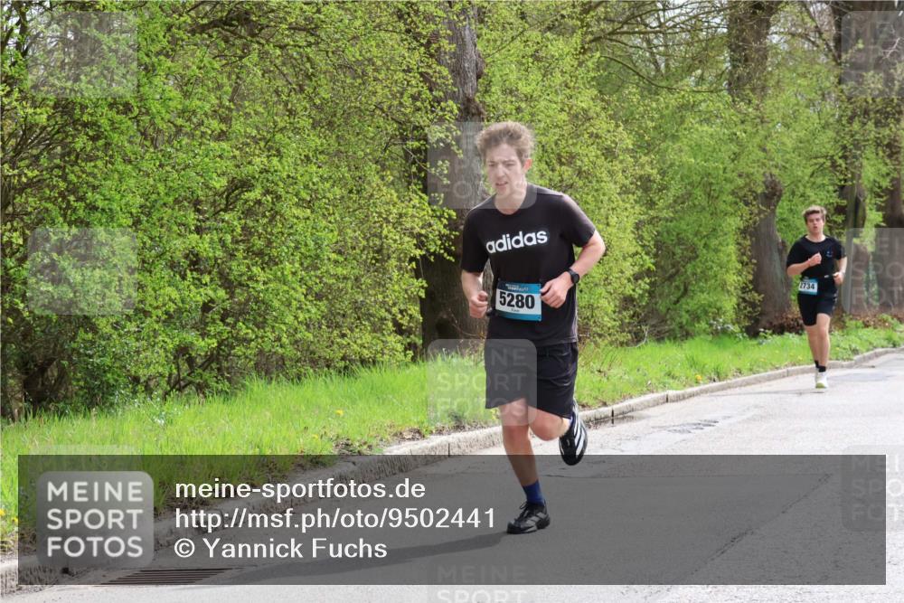 12.04.2026 - 45. Internationalen Wilhelmsburger Insellauf Yannick Fuchs http://msf.ph/oto/9502441 12.04.2026 12:45:27 Laufen 5280, 2734 meine-sportfotos.de