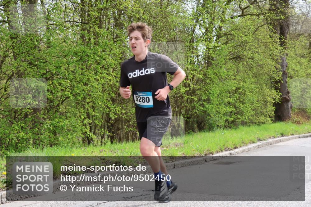 12.04.2026 - 45. Internationalen Wilhelmsburger Insellauf Yannick Fuchs http://msf.ph/oto/9502450 12.04.2026 12:45:29 Laufen 5280 meine-sportfotos.de