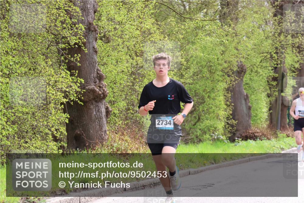 12.04.2026 - 45. Internationalen Wilhelmsburger Insellauf Yannick Fuchs http://msf.ph/oto/9502453 12.04.2026 12:45:30 Laufen 2734, 548 meine-sportfotos.de