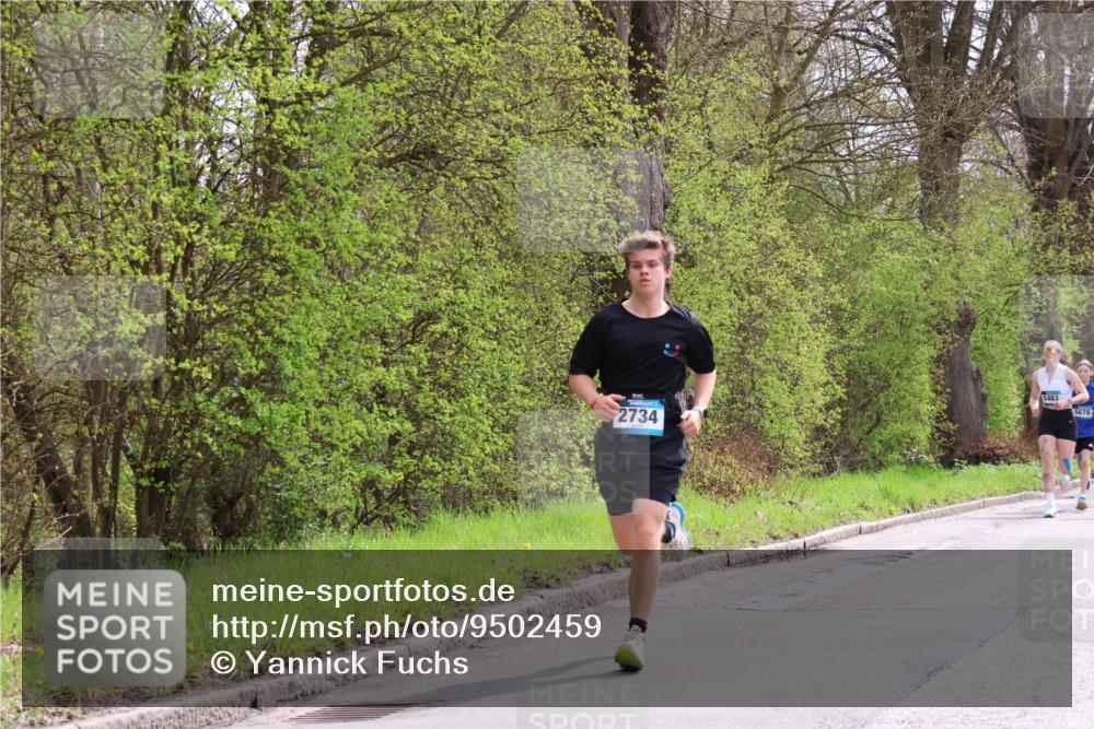12.04.2026 - 45. Internationalen Wilhelmsburger Insellauf Yannick Fuchs http://msf.ph/oto/9502459 12.04.2026 12:45:31 Laufen 2734, 5483, 5678 meine-sportfotos.de