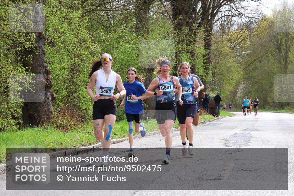 12.04.2026 - 45. Internationalen Wilhelmsburger Insellauf Yannick Fuchs http://msf.ph/oto/9502475 12.04.2026 12:45:34 Laufen 5483, 5601, 5659, 56 meine-sportfotos.de
