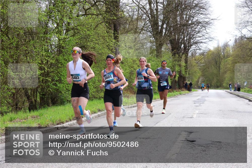 12.04.2026 - 45. Internationalen Wilhelmsburger Insellauf Yannick Fuchs http://msf.ph/oto/9502486 12.04.2026 12:45:36 Laufen 5483, 5601, 5659, 4037 meine-sportfotos.de