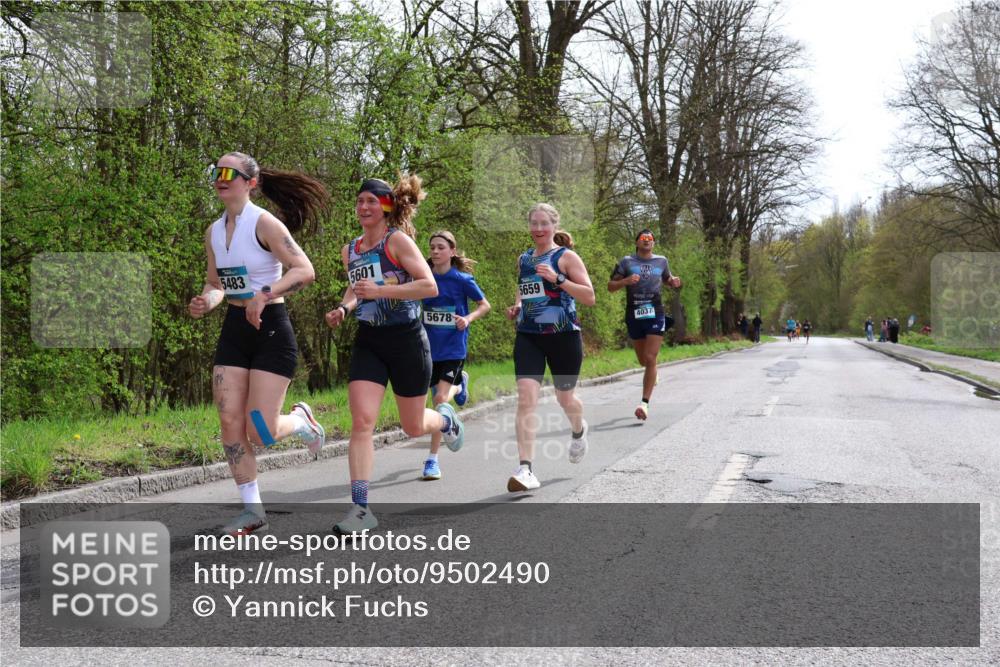 12.04.2026 - 45. Internationalen Wilhelmsburger Insellauf Yannick Fuchs http://msf.ph/oto/9502490 12.04.2026 12:45:37 Laufen 5483, 5601, 5678, 5659, 403 meine-sportfotos.de