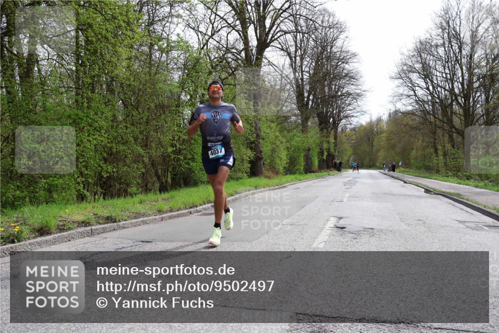 12.04.2026 - 45. Internationalen Wilhelmsburger Insellauf Yannick Fuchs http://msf.ph/oto/9502497 12.04.2026 12:45:38 Laufen 4037 meine-sportfotos.de