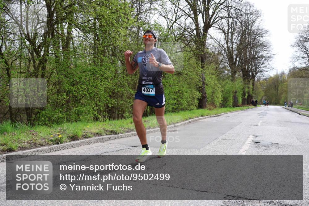 12.04.2026 - 45. Internationalen Wilhelmsburger Insellauf Yannick Fuchs http://msf.ph/oto/9502499 12.04.2026 12:45:38 Laufen 4037 meine-sportfotos.de