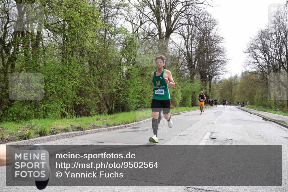 12.04.2026 - 45. Internationalen Wilhelmsburger Insellauf Yannick Fuchs http://msf.ph/oto/9502564 12.04.2026 12:45:58 Laufen 3000 meine-sportfotos.de