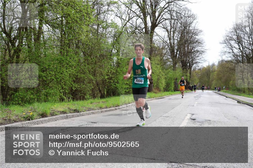 12.04.2026 - 45. Internationalen Wilhelmsburger Insellauf Yannick Fuchs http://msf.ph/oto/9502565 12.04.2026 12:45:58 Laufen 3000 meine-sportfotos.de