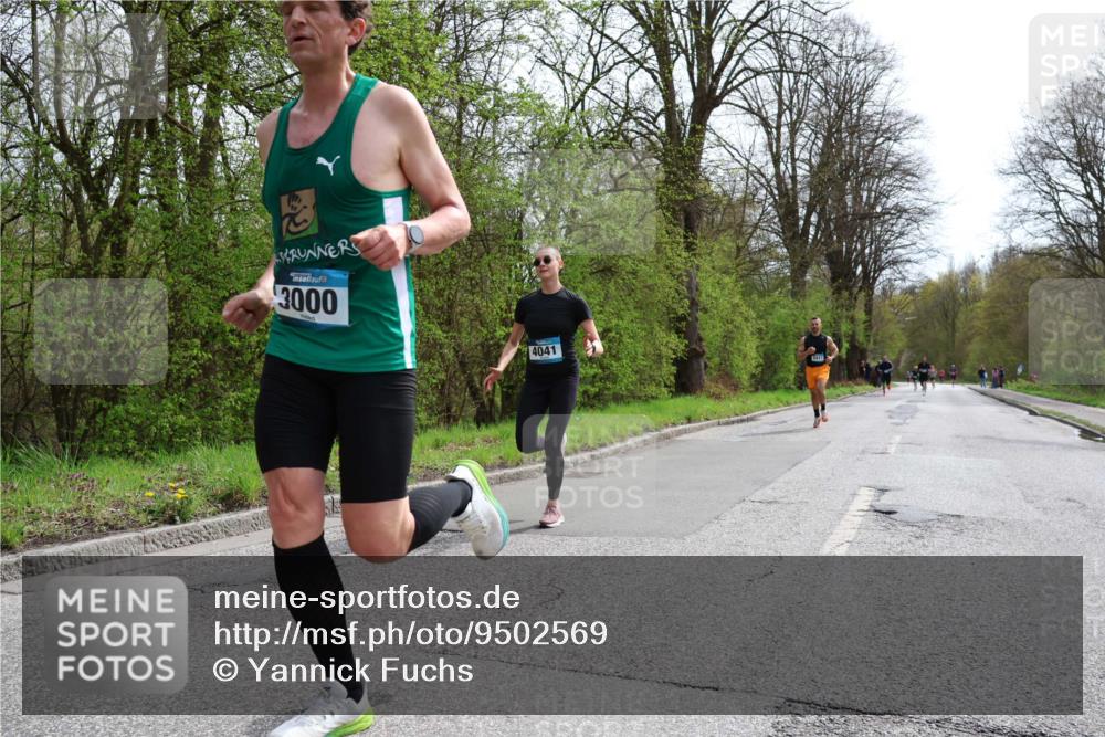 12.04.2026 - 45. Internationalen Wilhelmsburger Insellauf Yannick Fuchs http://msf.ph/oto/9502569 12.04.2026 12:45:59 Laufen 3000, 4041, 5411 meine-sportfotos.de