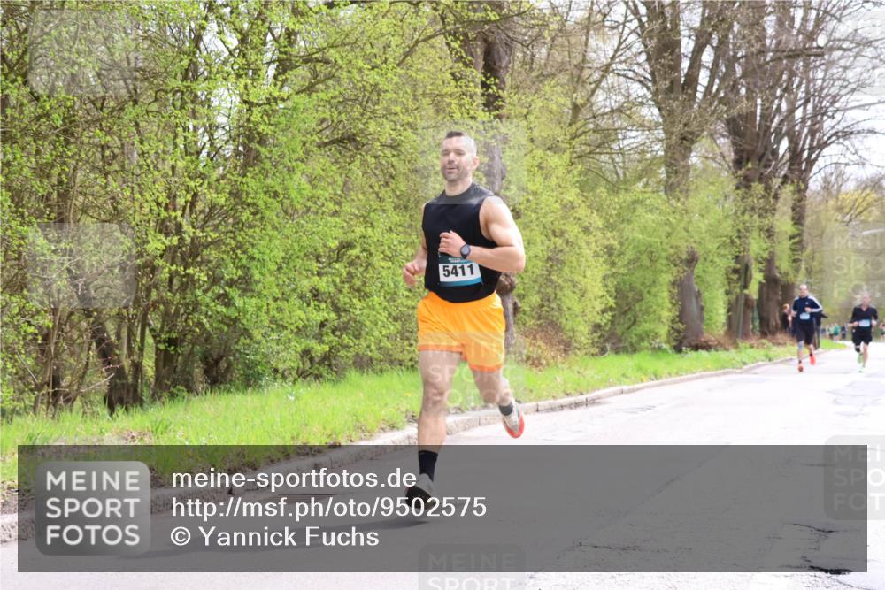 12.04.2026 - 45. Internationalen Wilhelmsburger Insellauf Yannick Fuchs http://msf.ph/oto/9502575 12.04.2026 12:46:01 Laufen 5411 meine-sportfotos.de