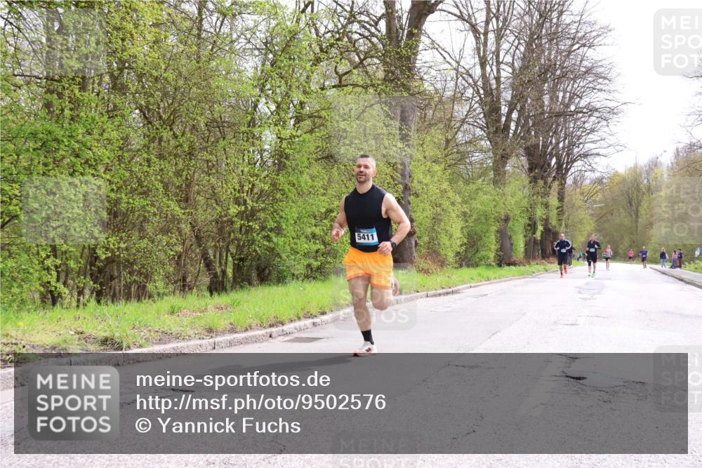 12.04.2026 - 45. Internationalen Wilhelmsburger Insellauf Yannick Fuchs http://msf.ph/oto/9502576 12.04.2026 12:46:01 Laufen 5411 meine-sportfotos.de
