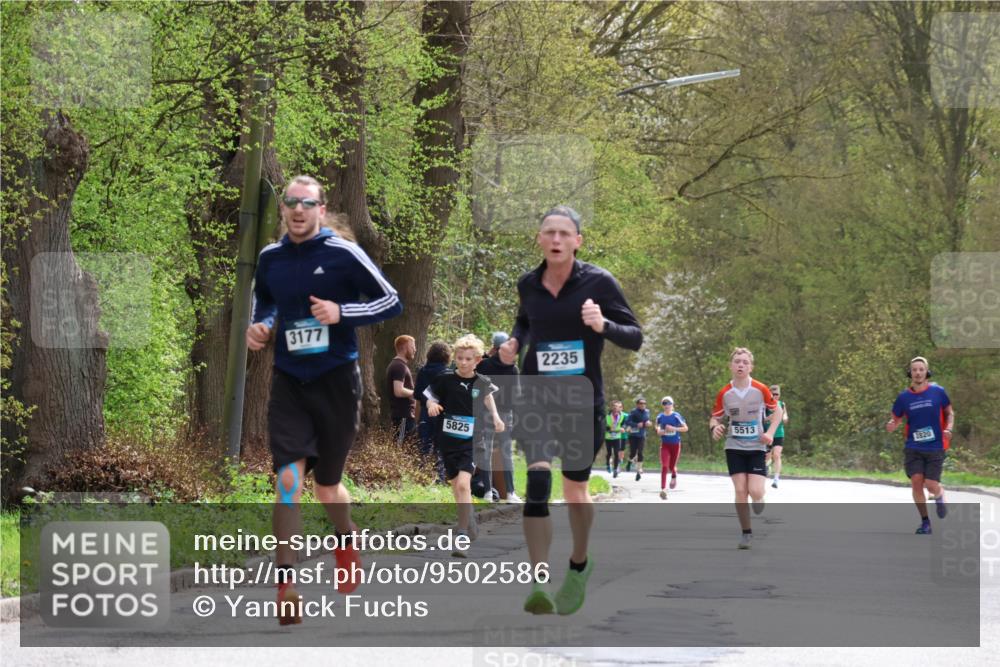 12.04.2026 - 45. Internationalen Wilhelmsburger Insellauf Yannick Fuchs http://msf.ph/oto/9502586 12.04.2026 12:46:03 Laufen 3177, 5825, 2235, 5513, 2820 meine-sportfotos.de