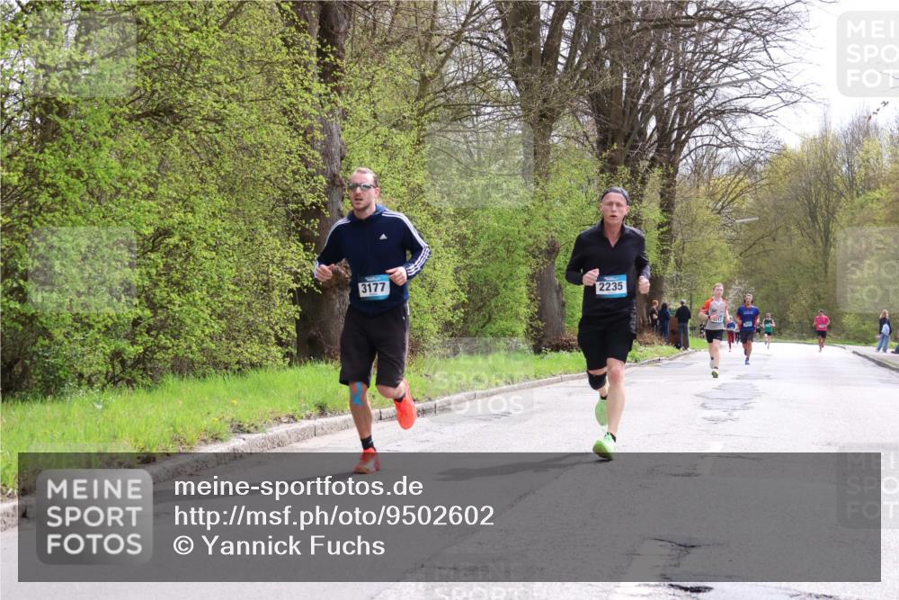 12.04.2026 - 45. Internationalen Wilhelmsburger Insellauf Yannick Fuchs http://msf.ph/oto/9502602 12.04.2026 12:46:07 Laufen 3177, 2235 meine-sportfotos.de