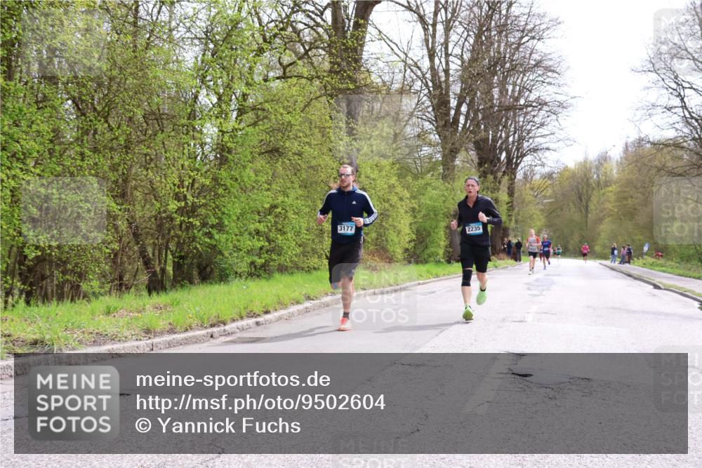 12.04.2026 - 45. Internationalen Wilhelmsburger Insellauf Yannick Fuchs http://msf.ph/oto/9502604 12.04.2026 12:46:07 Laufen 3177, 2235 meine-sportfotos.de