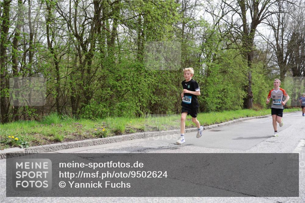 12.04.2026 - 45. Internationalen Wilhelmsburger Insellauf Yannick Fuchs http://msf.ph/oto/9502624 12.04.2026 12:46:13 Laufen 5825, 5513 meine-sportfotos.de