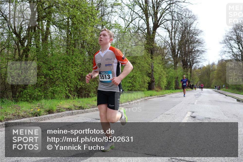 12.04.2026 - 45. Internationalen Wilhelmsburger Insellauf Yannick Fuchs http://msf.ph/oto/9502631 12.04.2026 12:46:14 Laufen 5513 meine-sportfotos.de