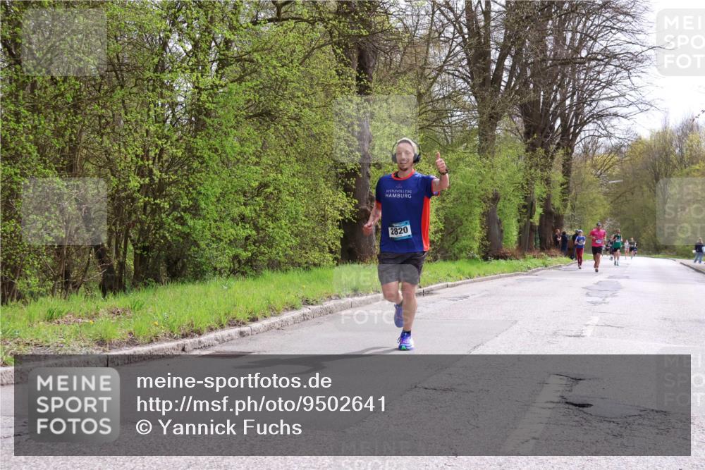 12.04.2026 - 45. Internationalen Wilhelmsburger Insellauf Yannick Fuchs http://msf.ph/oto/9502641 12.04.2026 12:46:17 Laufen 2820 meine-sportfotos.de