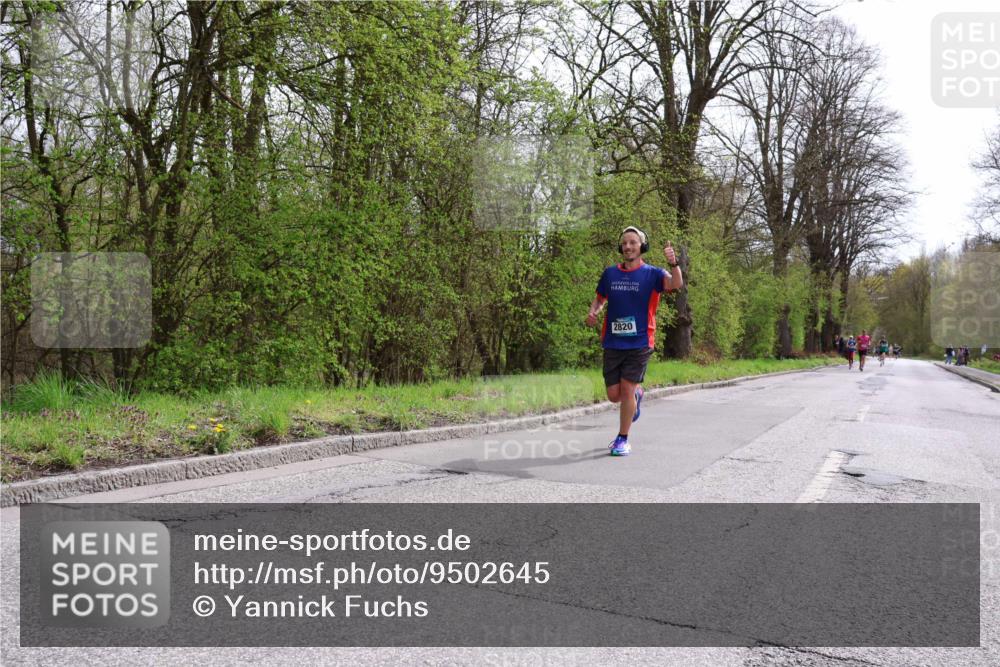 12.04.2026 - 45. Internationalen Wilhelmsburger Insellauf Yannick Fuchs http://msf.ph/oto/9502645 12.04.2026 12:46:17 Laufen 2820 meine-sportfotos.de