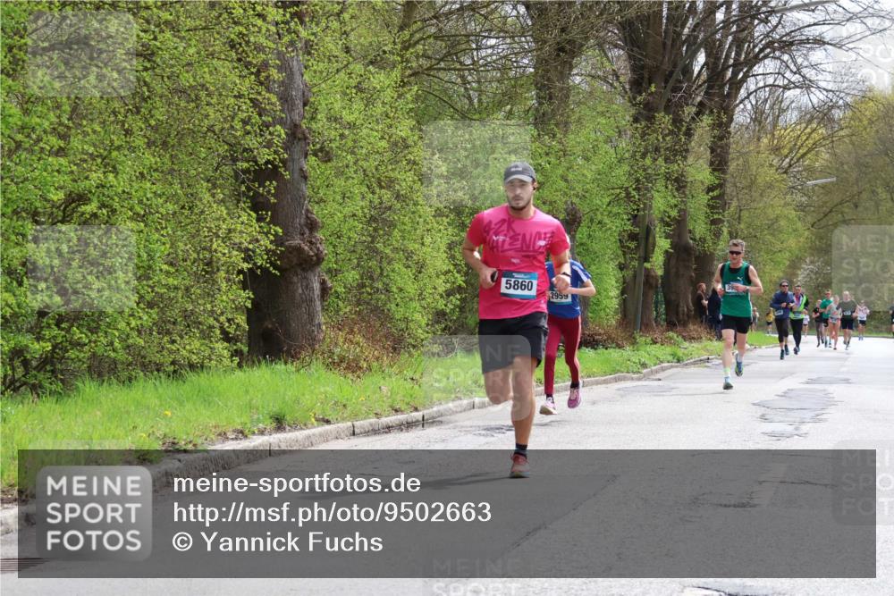 12.04.2026 - 45. Internationalen Wilhelmsburger Insellauf Yannick Fuchs http://msf.ph/oto/9502663 12.04.2026 12:46:23 Laufen 5860, 2959 meine-sportfotos.de