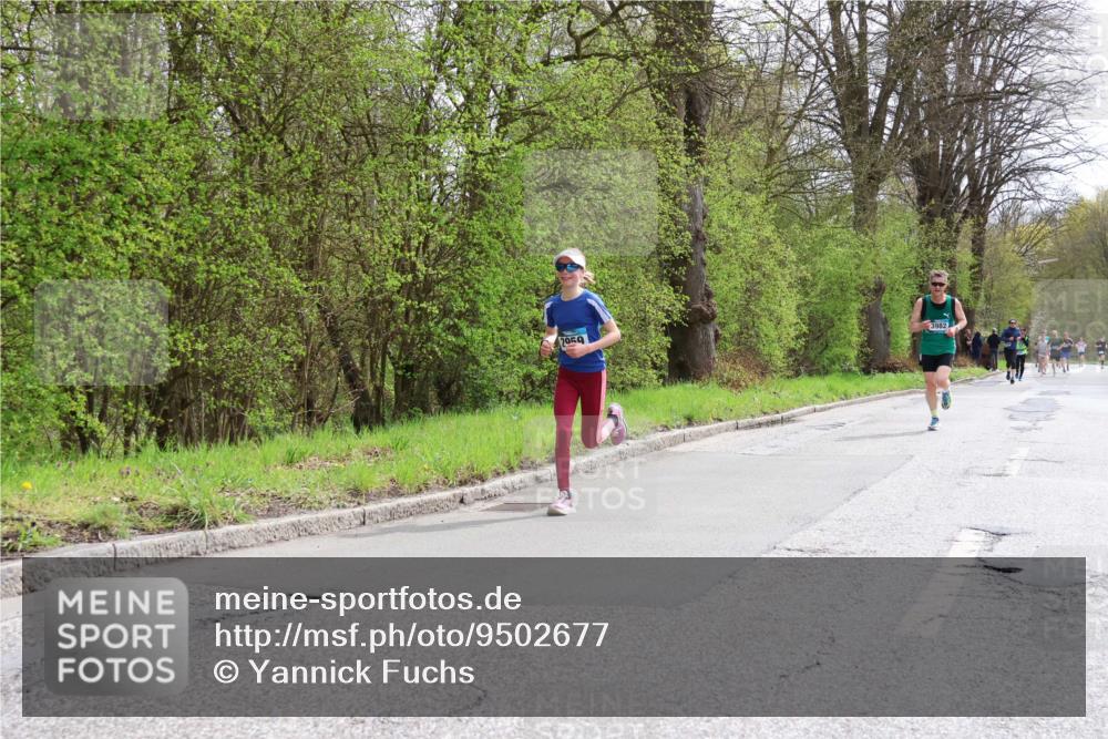 12.04.2026 - 45. Internationalen Wilhelmsburger Insellauf Yannick Fuchs http://msf.ph/oto/9502677 12.04.2026 12:46:26 Laufen 2059, 3982 meine-sportfotos.de