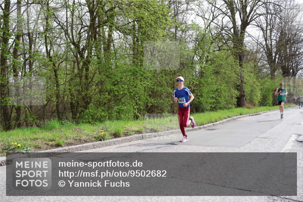 12.04.2026 - 45. Internationalen Wilhelmsburger Insellauf Yannick Fuchs http://msf.ph/oto/9502682 12.04.2026 12:46:27 Laufen 2959 meine-sportfotos.de
