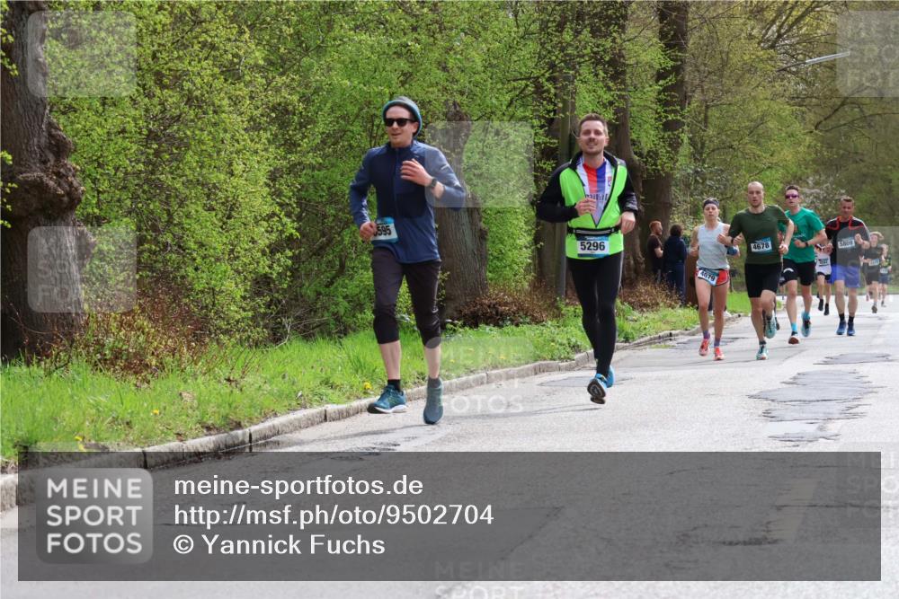 12.04.2026 - 45. Internationalen Wilhelmsburger Insellauf Yannick Fuchs http://msf.ph/oto/9502704 12.04.2026 12:46:33 Laufen 595, 5296, 4079, 4678, 5809 meine-sportfotos.de