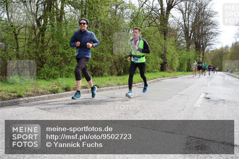 12.04.2026 - 45. Internationalen Wilhelmsburger Insellauf Yannick Fuchs http://msf.ph/oto/9502723 12.04.2026 12:46:37 Laufen 5296 meine-sportfotos.de
