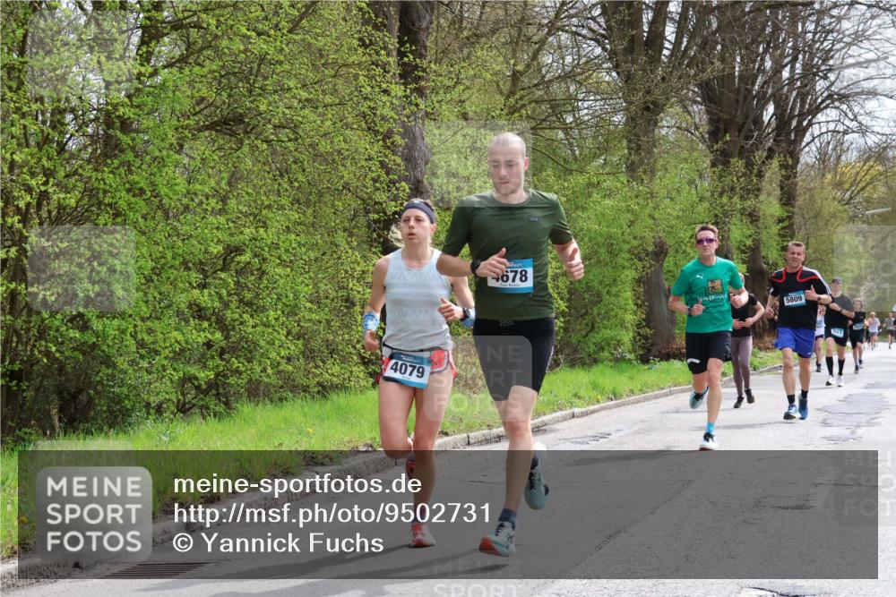 12.04.2026 - 45. Internationalen Wilhelmsburger Insellauf Yannick Fuchs http://msf.ph/oto/9502731 12.04.2026 12:46:40 Laufen 678, 4079, 5809, 117 meine-sportfotos.de