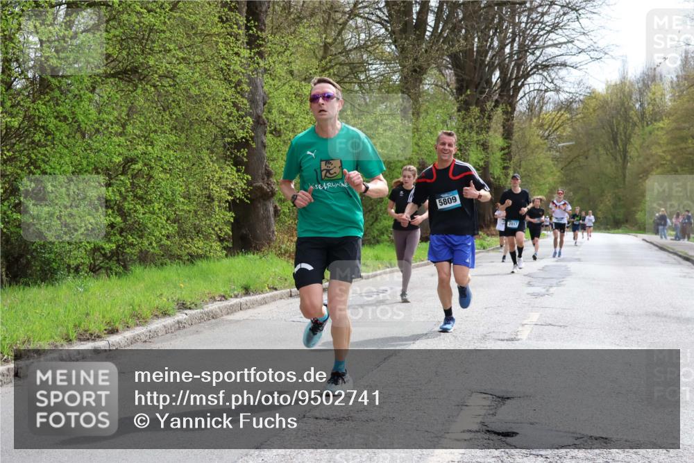 12.04.2026 - 45. Internationalen Wilhelmsburger Insellauf Yannick Fuchs http://msf.ph/oto/9502741 12.04.2026 12:46:42 Laufen 5809, 2017 meine-sportfotos.de