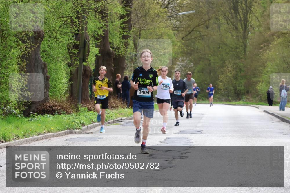 12.04.2026 - 45. Internationalen Wilhelmsburger Insellauf Yannick Fuchs http://msf.ph/oto/9502782 12.04.2026 12:46:52 Laufen 4529, 3404, 4459, 5255 meine-sportfotos.de